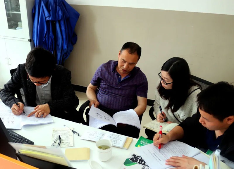 科学指导 明确方向 | 区教科所专家莅临我校开展中考复习入校指导活动 科学指导 明确方向 | 区教科所专家莅临我校开展中考复习入校指导活动