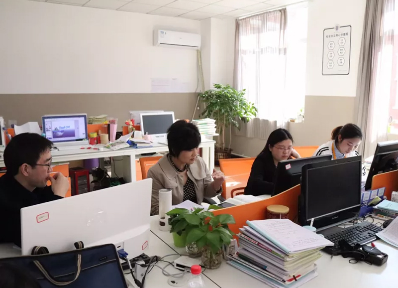 国维重磅!|专家助力:黔江区教科所集体视导我校教育教学 国维重磅!|专家助力:黔江区教科所集体视导我校教育教学
