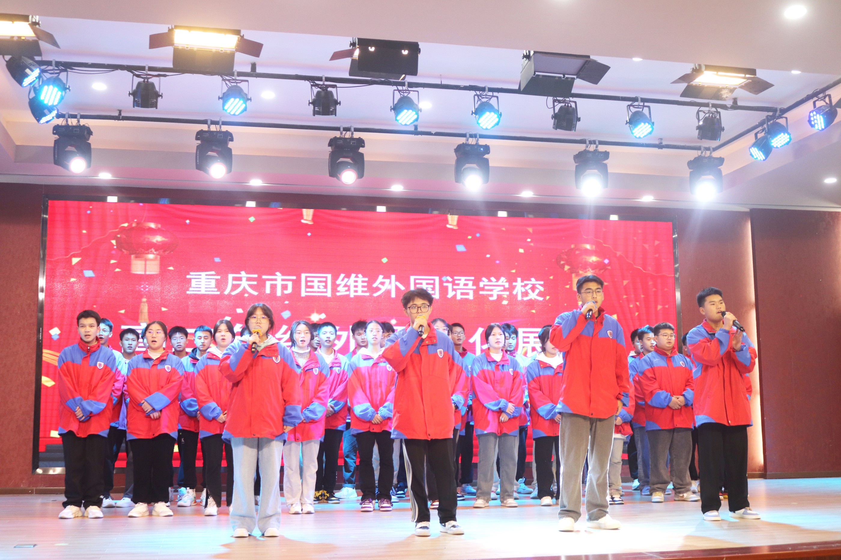 我校高中部举办英语才艺show